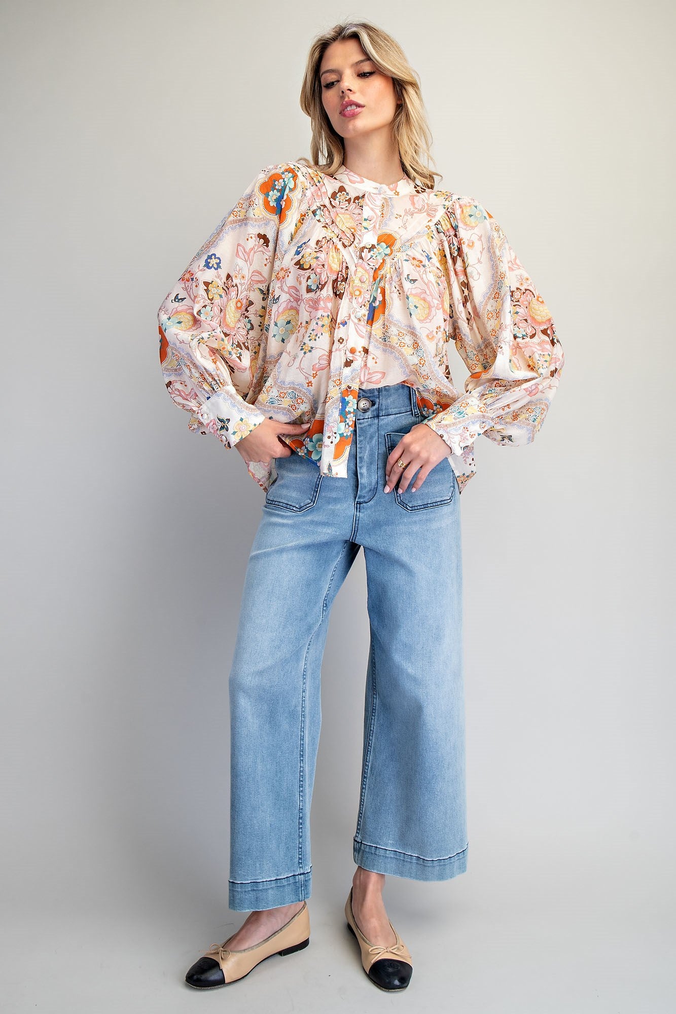 Button down paisley printed blouse with buttoned cuffs