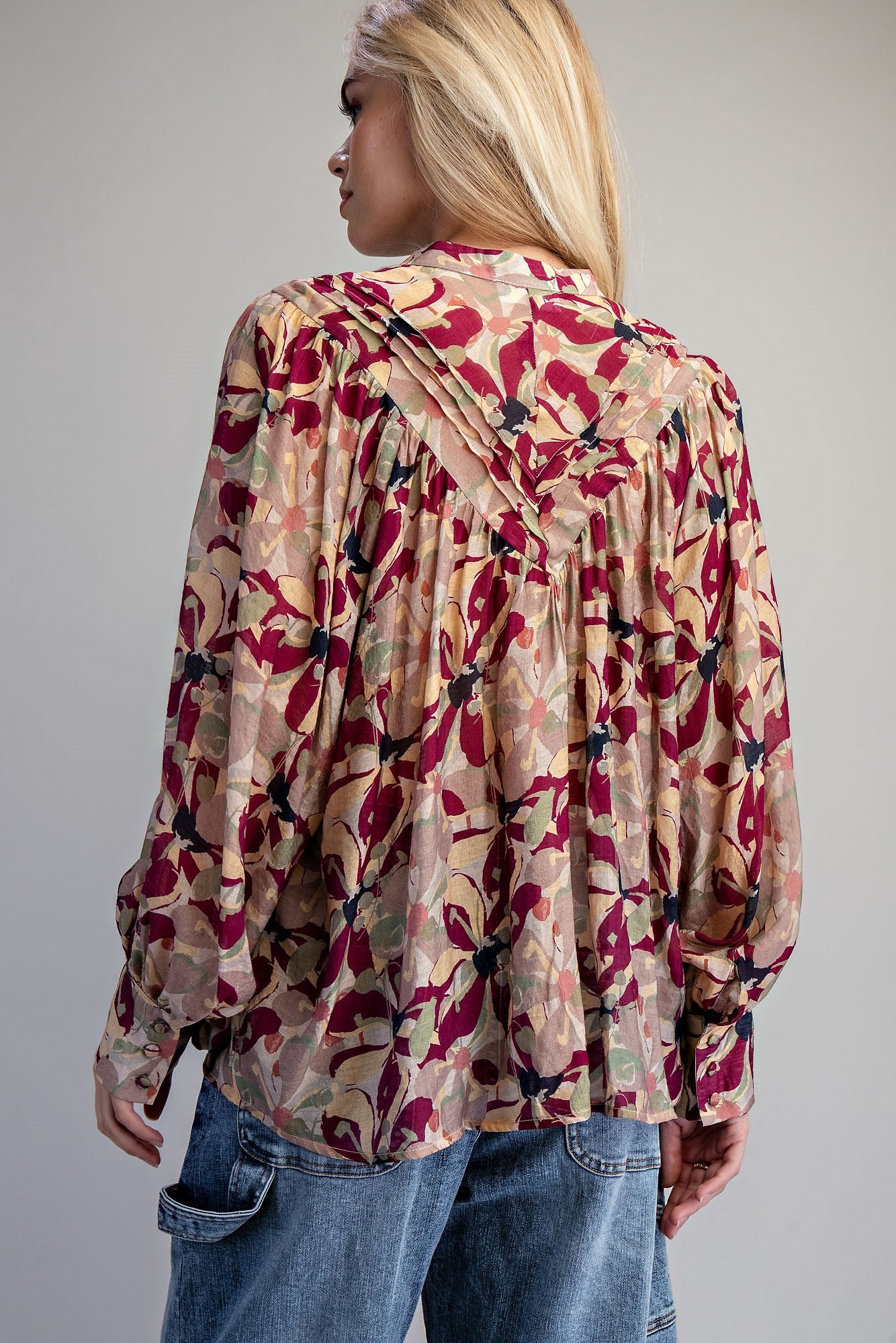 Button down paisley printed blouse with buttoned cuffs