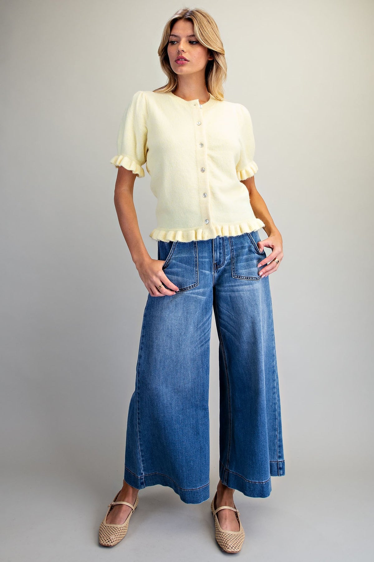 Ruffle Trim Short Sleeve Cardigan