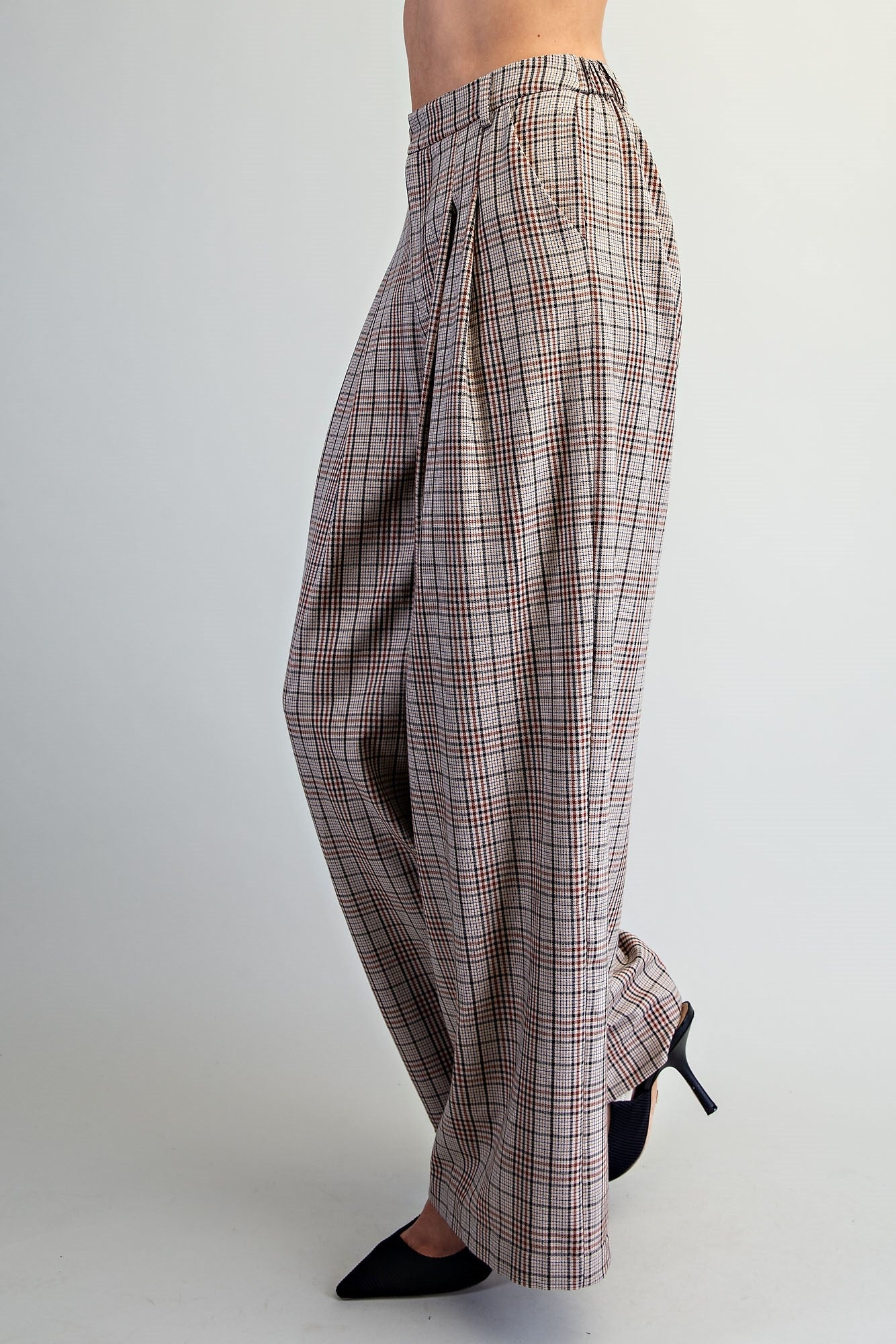 Plaid pleated straight leg pants
