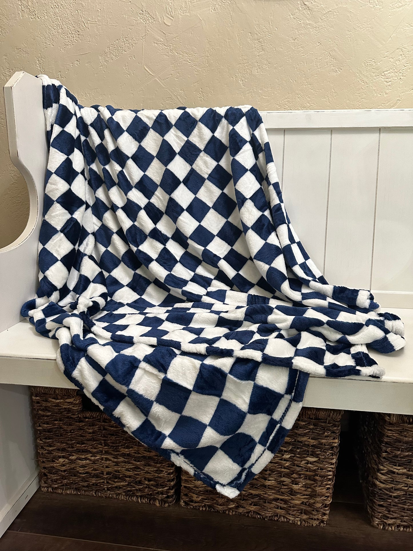 Blue and white checkered blanket