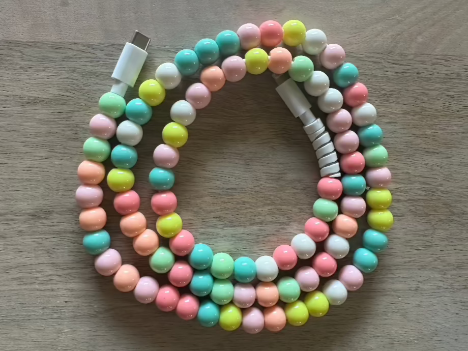 Colorful pearl bead charger cord