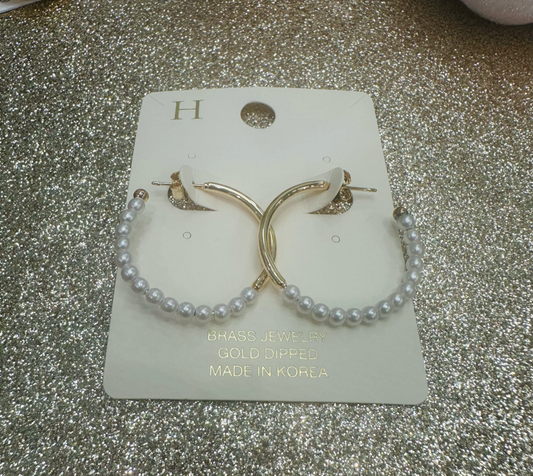 Suzie Q Gold and pearl earrings