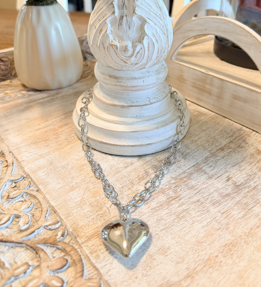 Small heart necklace