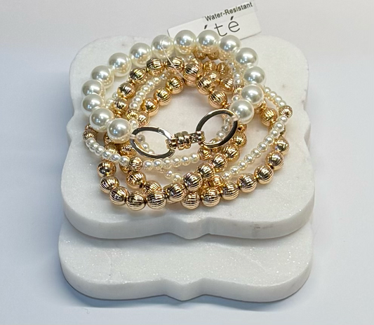 Five-set various size gold beads and pearls bracelets