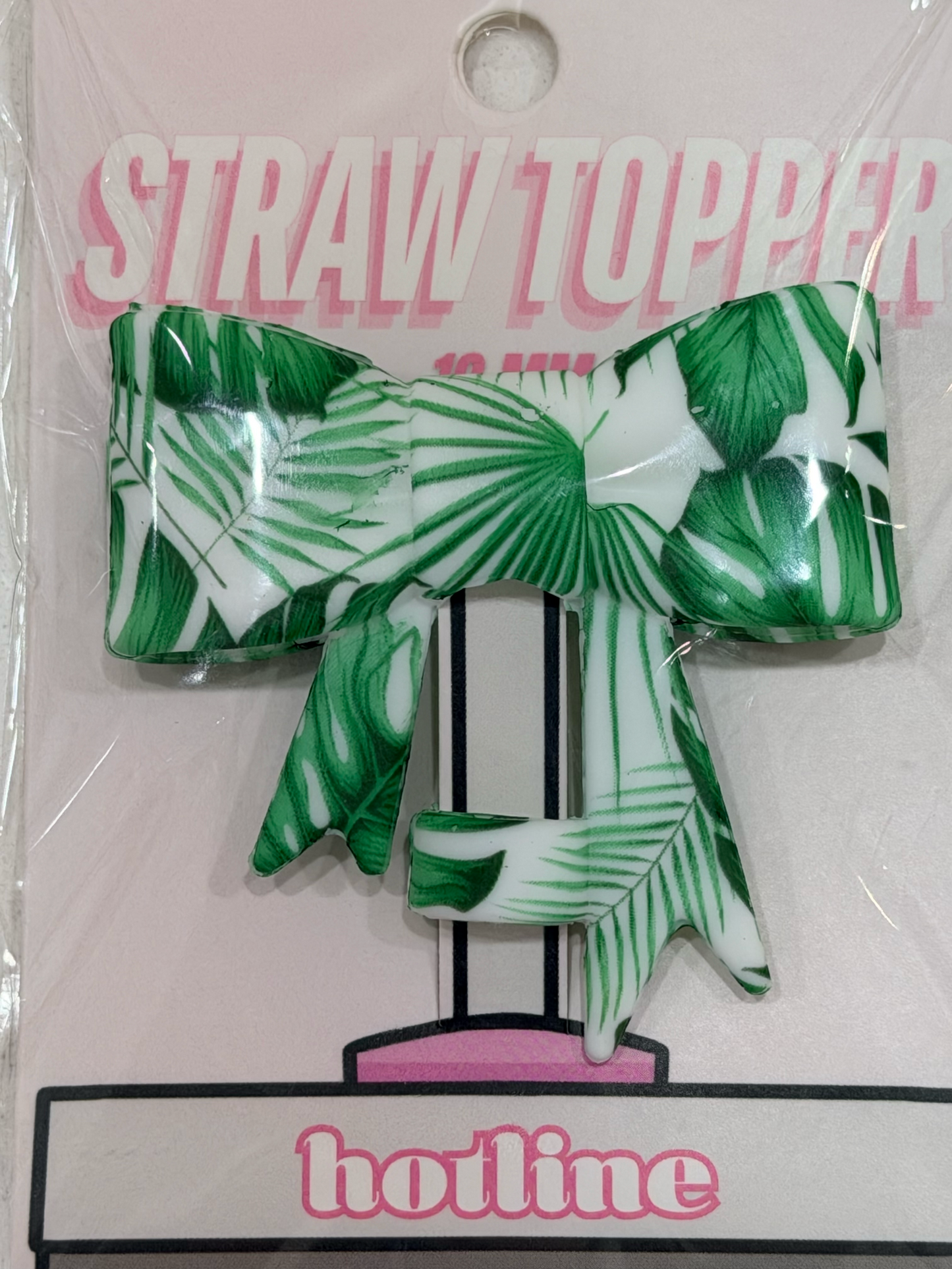 Green and white straw topper