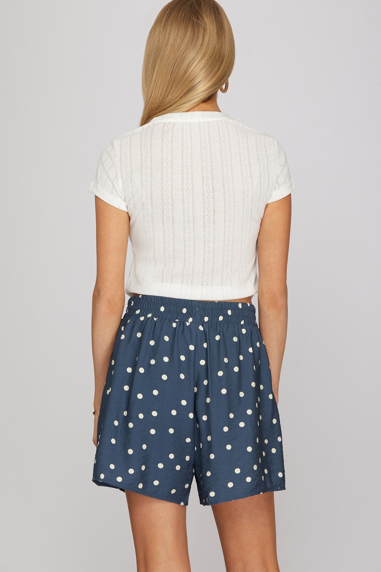 Woven polka dot shorts with pockets