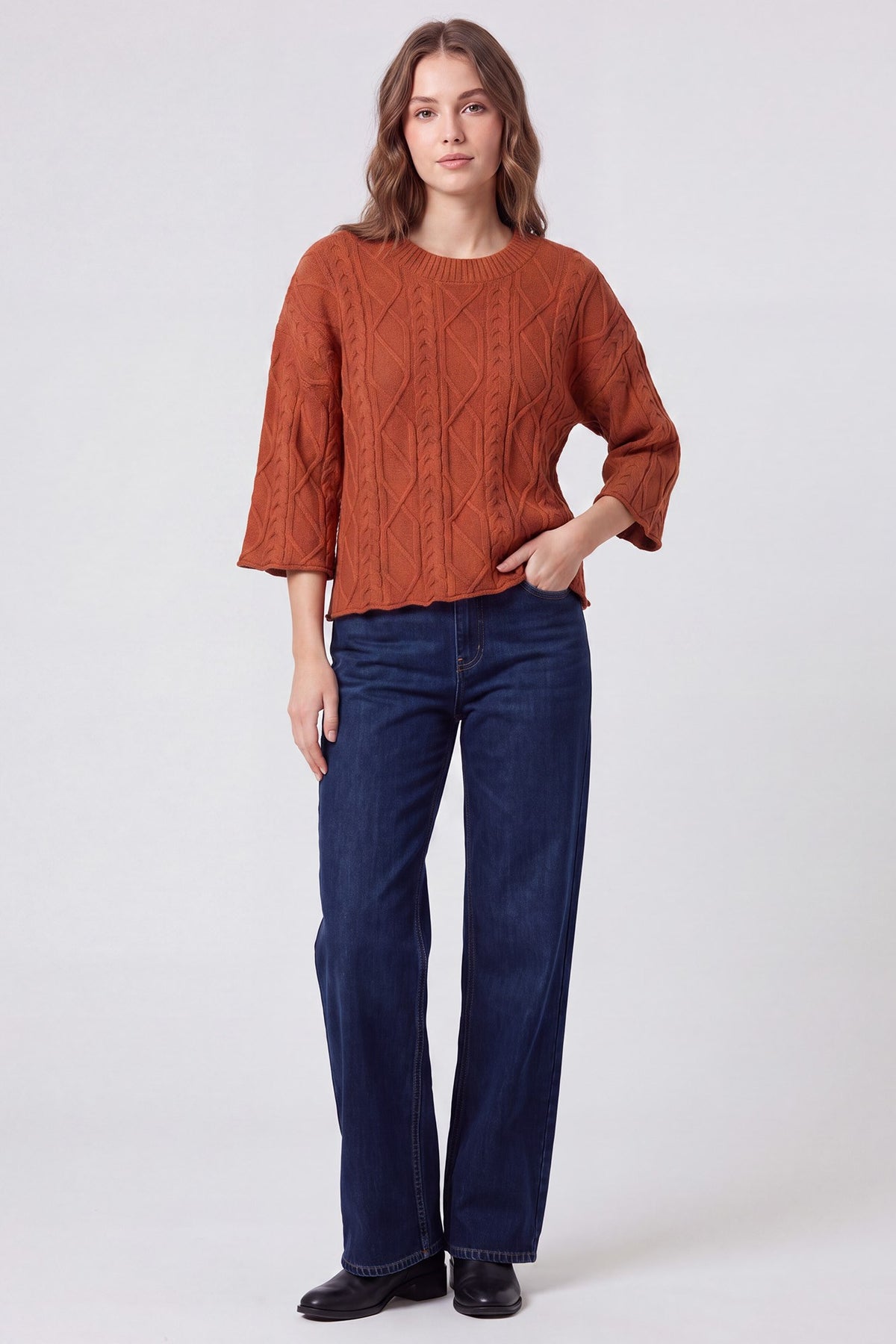 3/4 sleeve cable sweater top