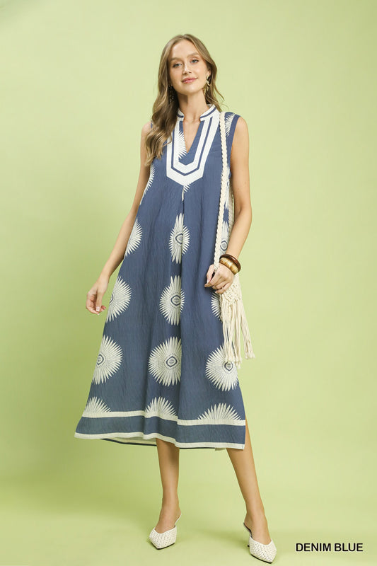 Abstract border print v-neck sleeveless geometric midi dress