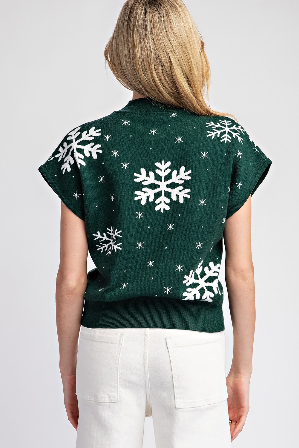 Snowflake short sleeve sweater top