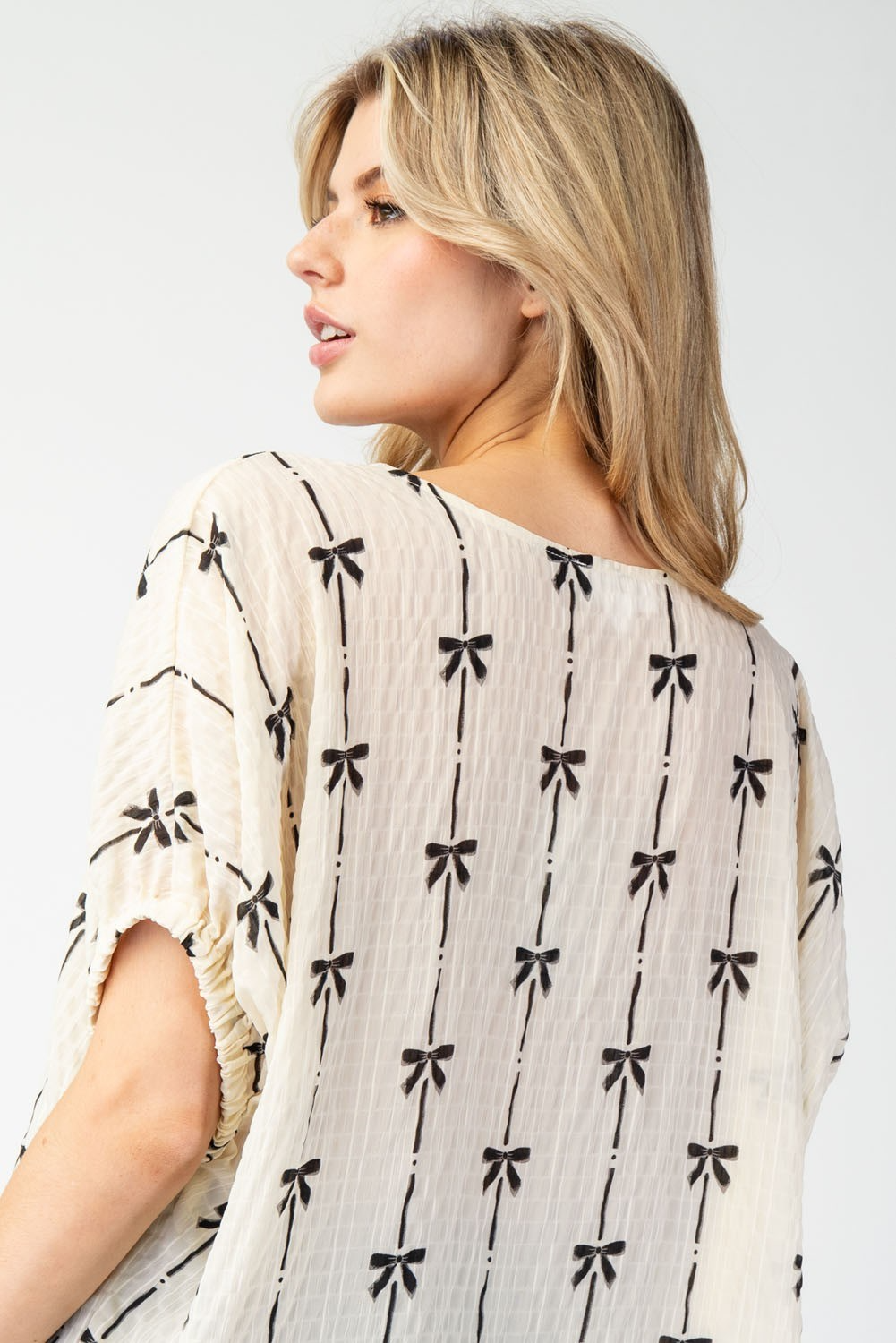 Bow printed short sleeve top