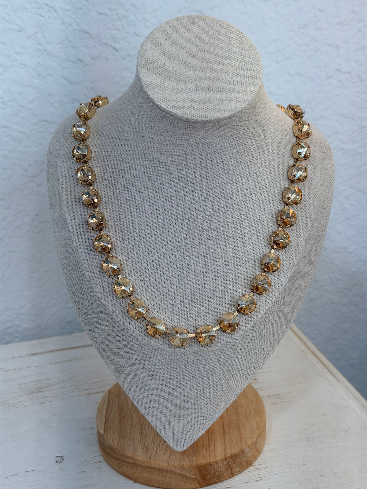 Medium gem 18k gold plated necklace - MULTIPLE COLORS