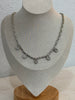 Necklace featuring a barrel links and chunky decorative gemstones - MULTIPLE COLORS
