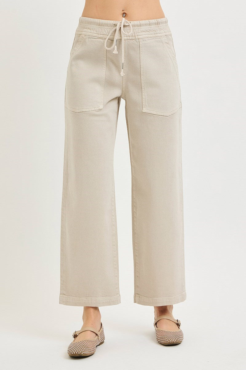 Elastic band slouchy cropped baggy jeans with patch pockets