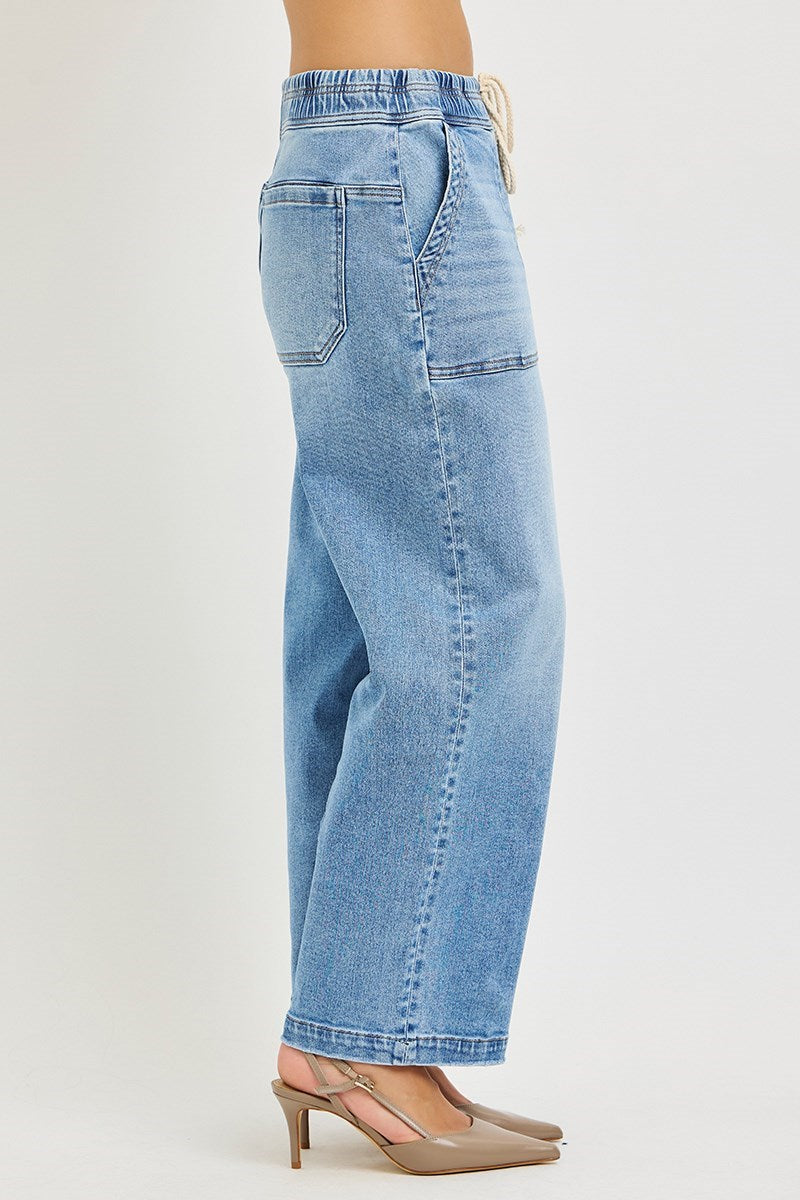 Elastic band slouchy cropped baggy jeans with patch pockets