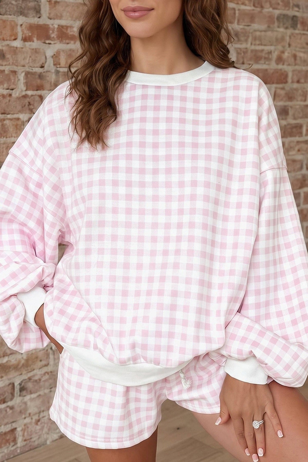 Plaid Baggy Pullover & Drawstring Casual Shorts 2-Piece Outfit