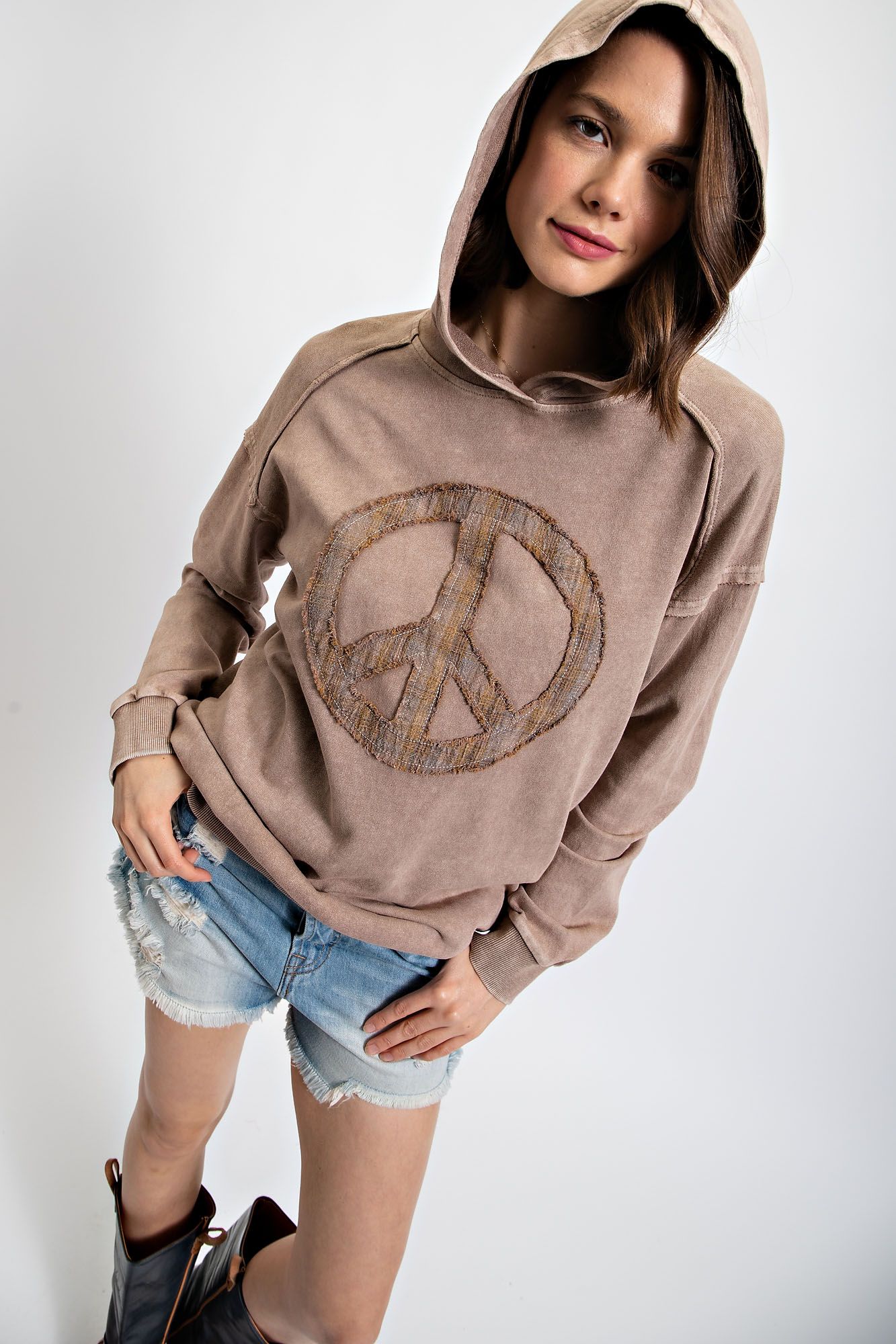 Long Sleeve Peace Sign Patch Mineral Wash Hooded Top Sweatshirt Easel   