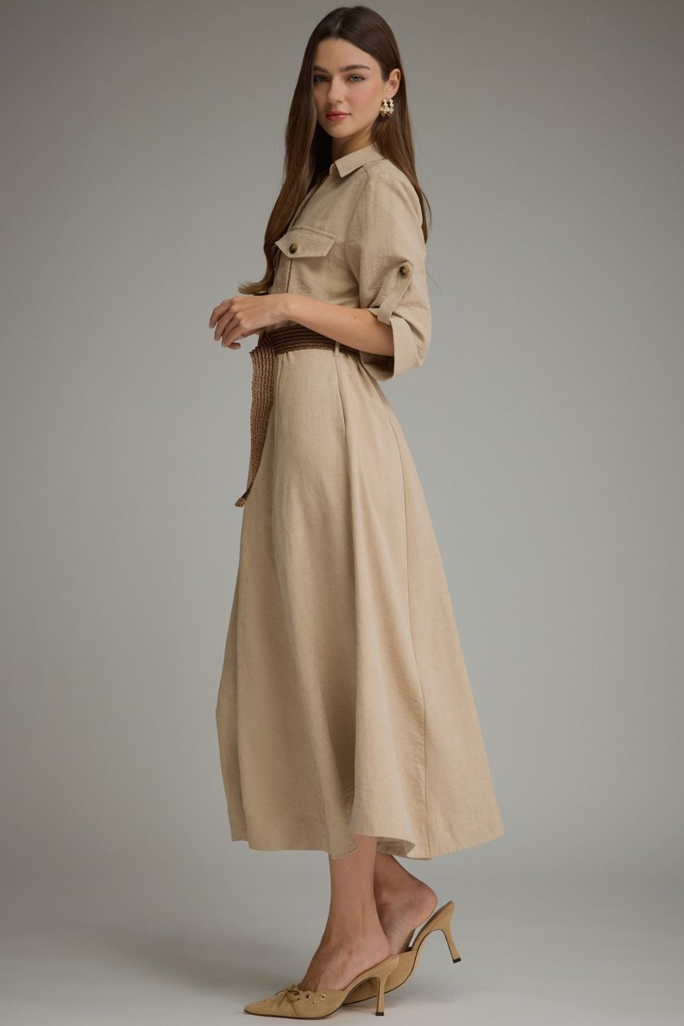 Solid ¾ roll-tab sleeve midi dress with belt