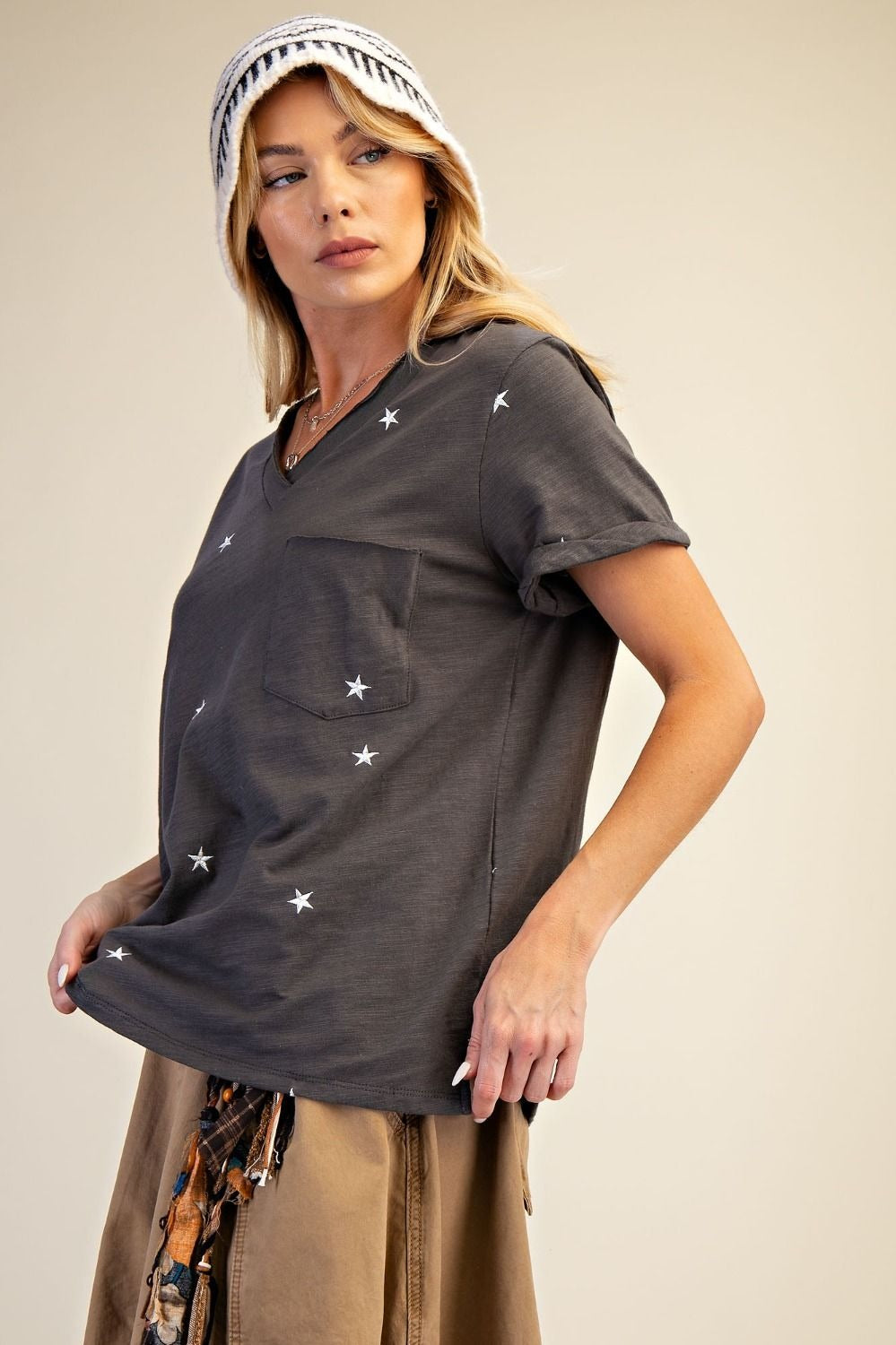 Embroidery stars washed cotton slub top with rolled cuff sleeves