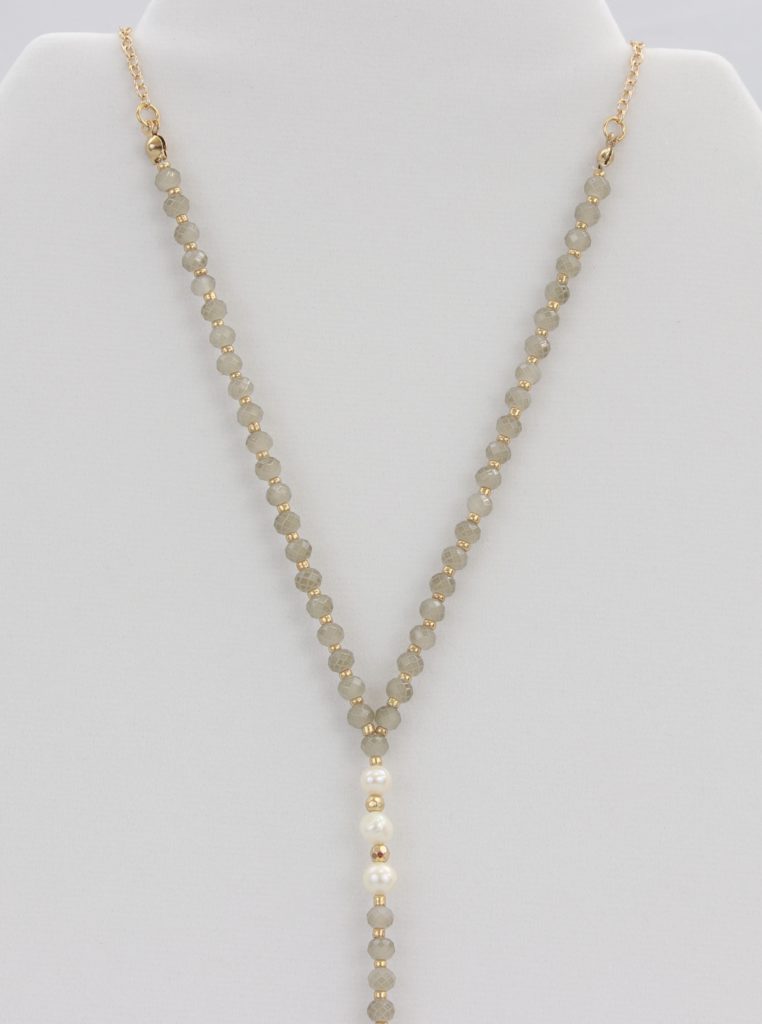 Adjustable rose-gold necklace with alternating beads/gems and hammered pendant  Ivy and Pearl Boutique   