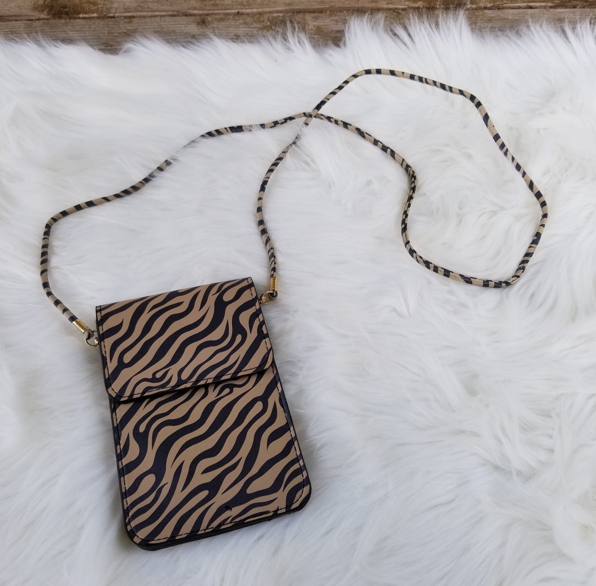 Cellphone cross body purse with zebra print