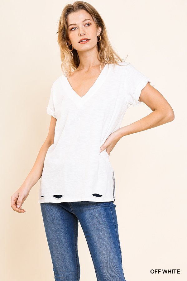 Gathered Short Sleeve V-Neck Knit Top with a Distressed Hem and Side S