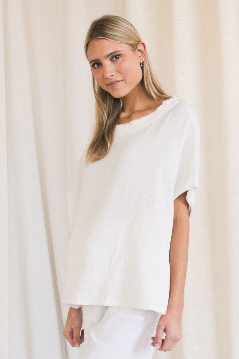 Gauze raw edge poncho top  Ivy and Pearl Boutique Off White XS 