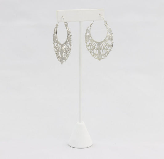 Hoop earring with solid decorative plate design  Ivy and Pearl Boutique   