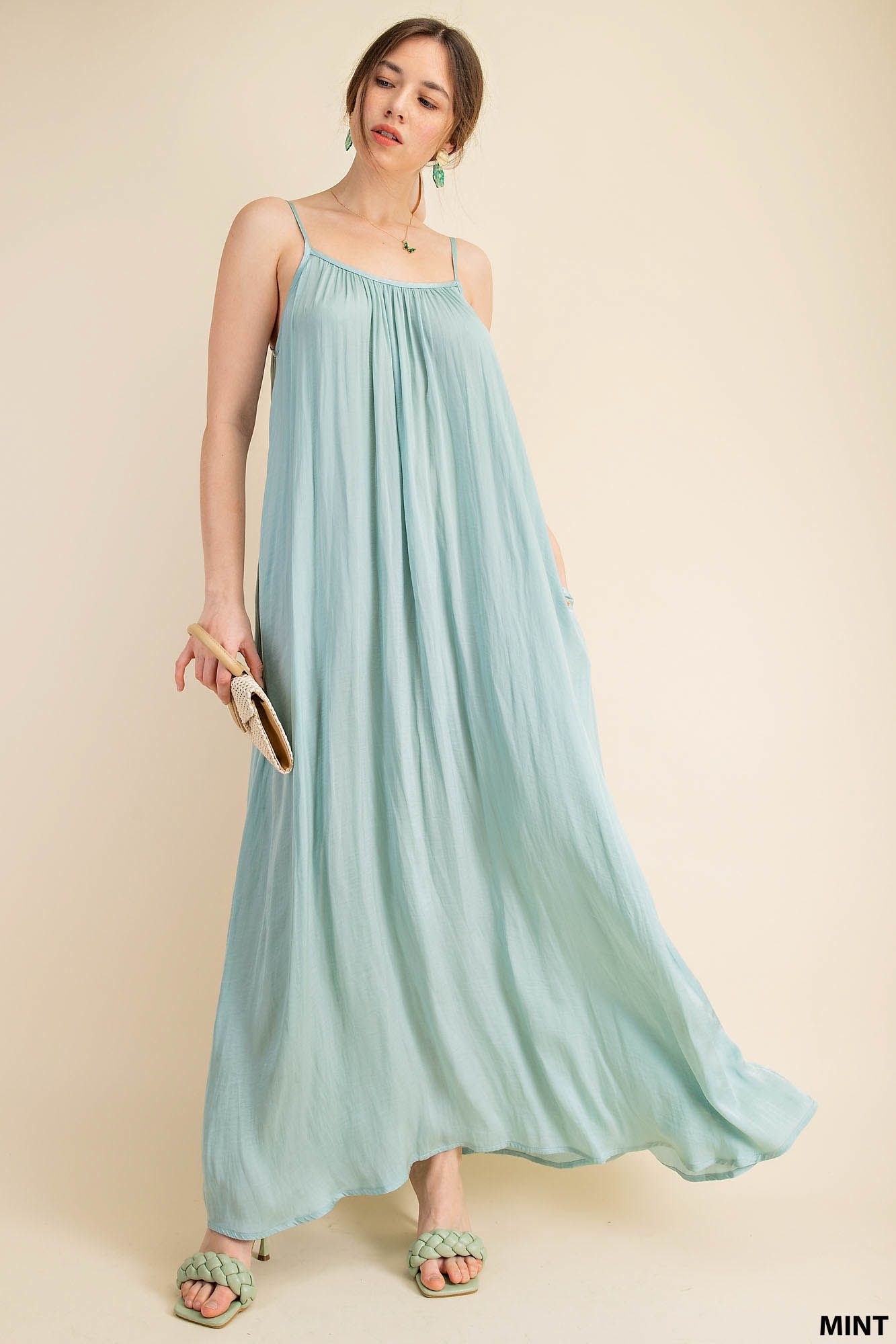 Sleeveless long dress with straps  Ivy and Pearl Boutique Mint S 
