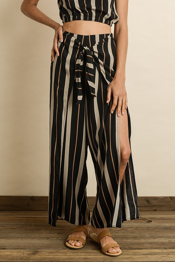 Striped knot front pants  Ivy and Pearl Boutique S  